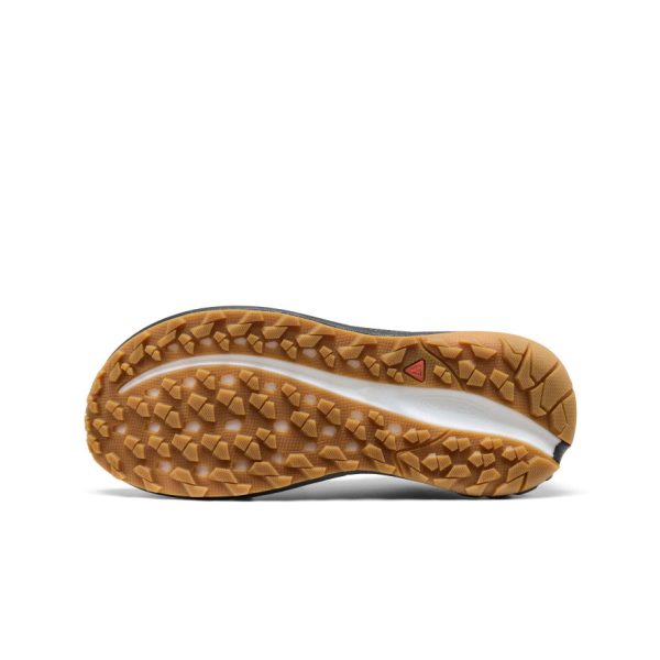 Women's Roam Trail Running Shoe | Black/Magnet