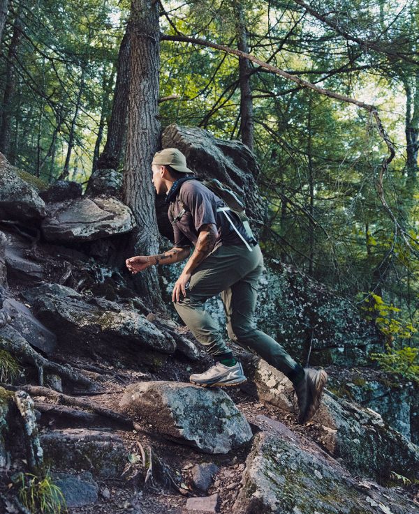 Men's Targhee Apex Waterproof Hiking Shoe  |  Star White/Lily Pad